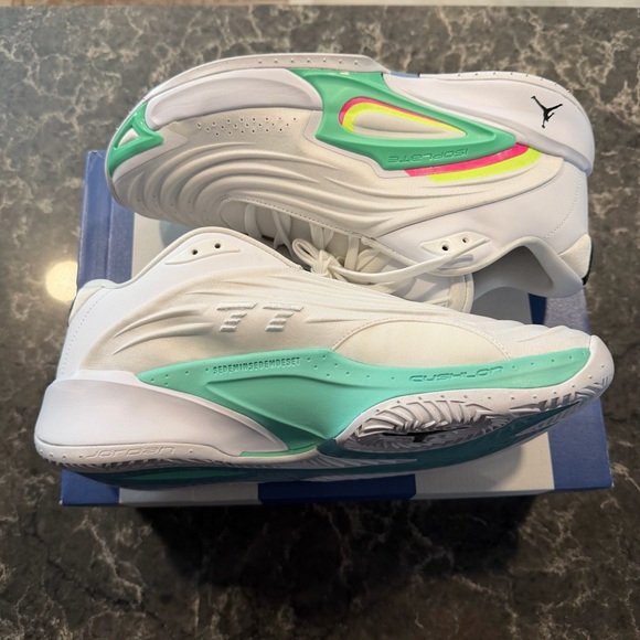 NEW Jordan Luka 3- White/Black Volt Glow (HQ5054-107) - Picture 3 of 13